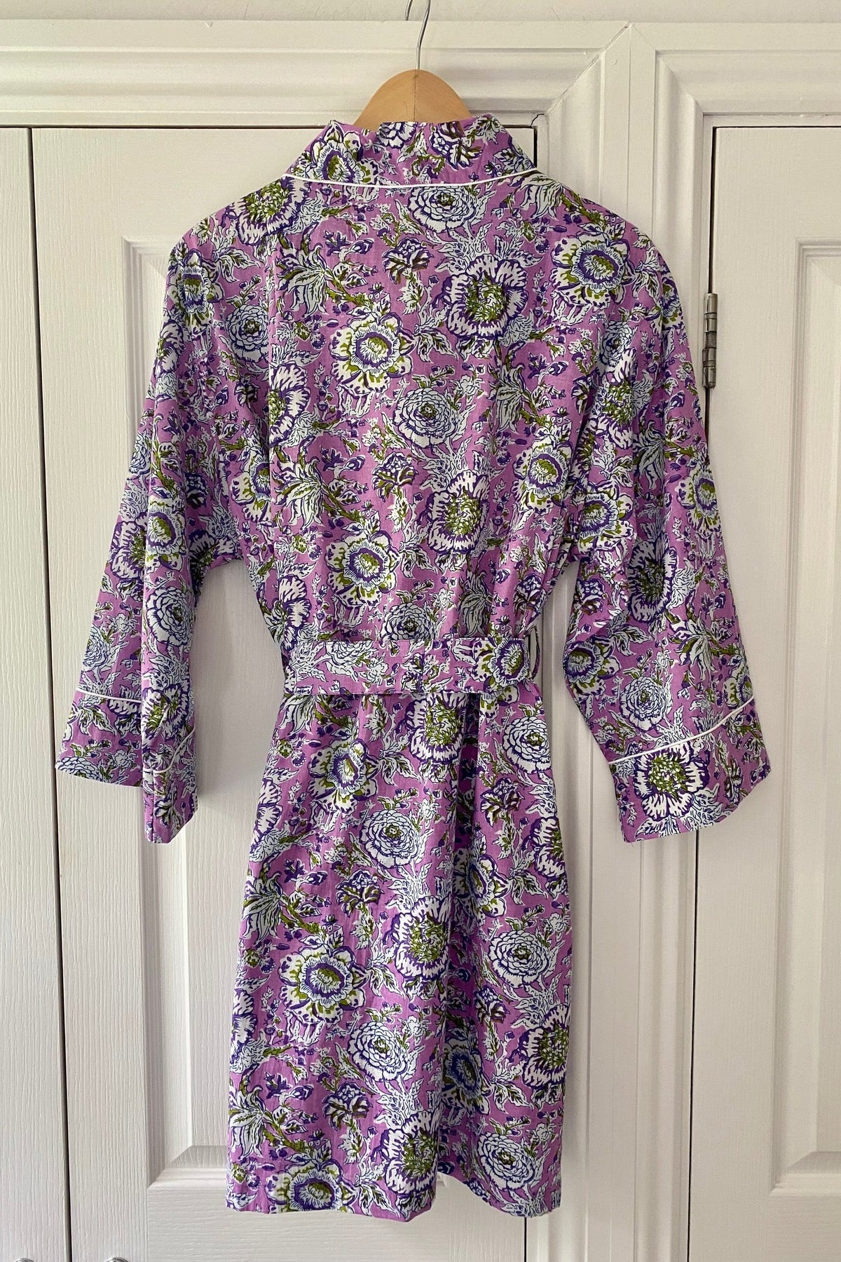 LILAC FLORAL SHORT COTTON KIMONO