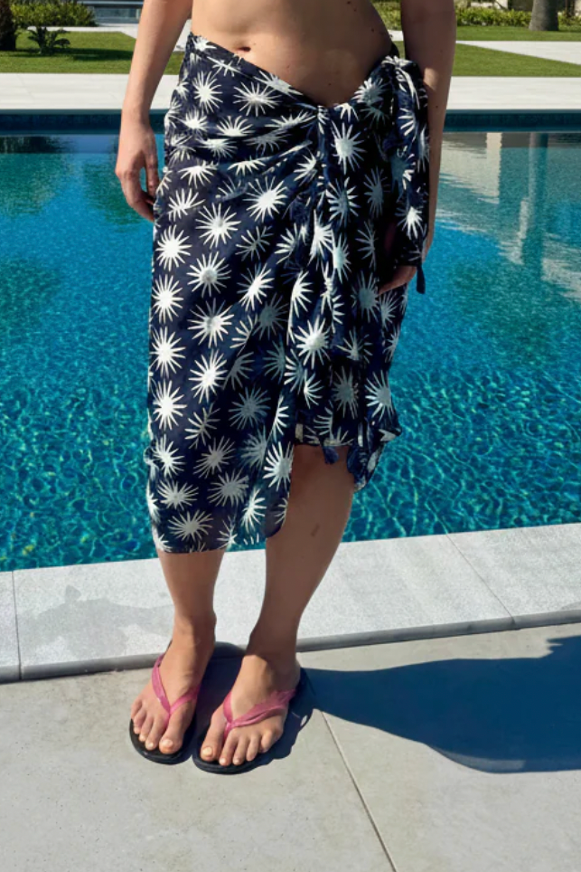 NAVY STAR PRINT SARONG