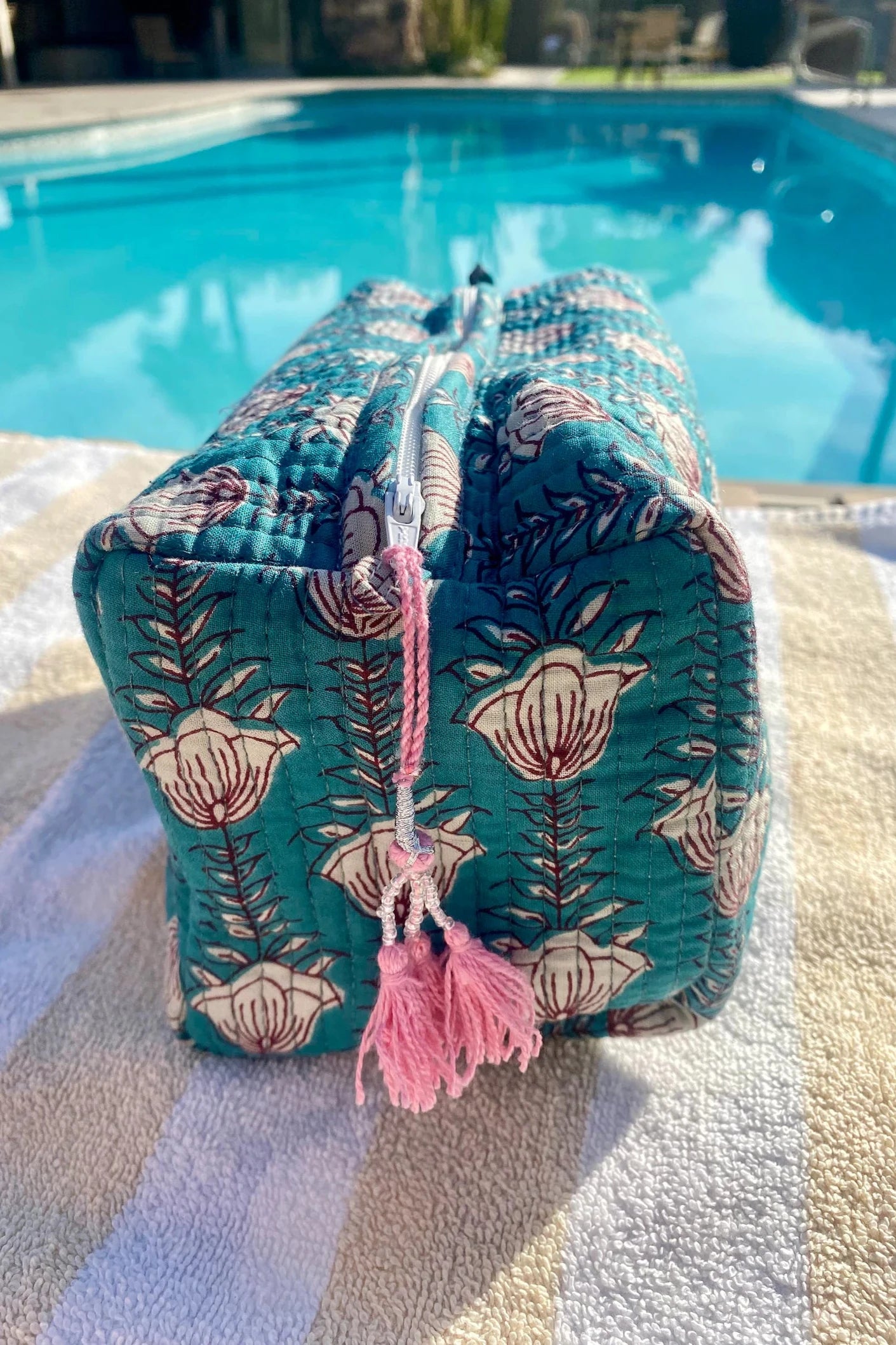 TEAL BLOCK PRINT WASH BAG