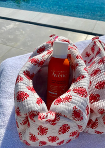 RED AND WHITE BLOCK PRINT WASH BAG SET