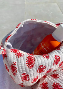 RED AND WHITE BLOCK PRINT WASH BAG SET