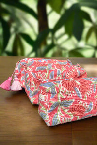 CORAL FLORAL WASH BAG SET