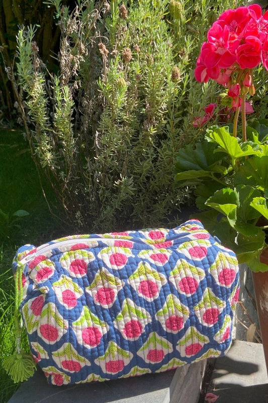 paloma washbag